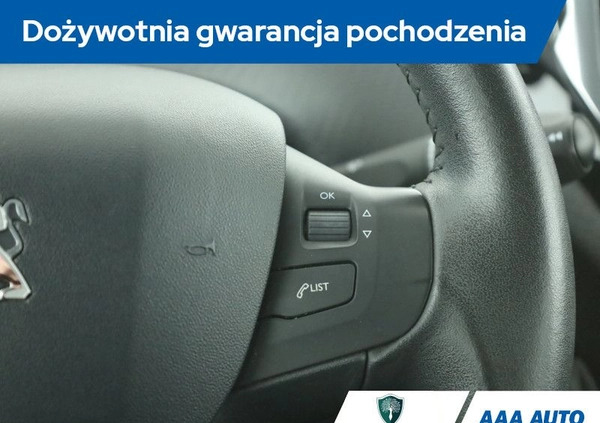 Peugeot 2008 cena 44000 przebieg: 43241, rok produkcji 2016 z Resko małe 301